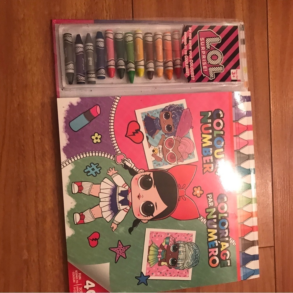 3/15$ L.O.L. Surprise! Coloring Book with Crayons - Multicolor​